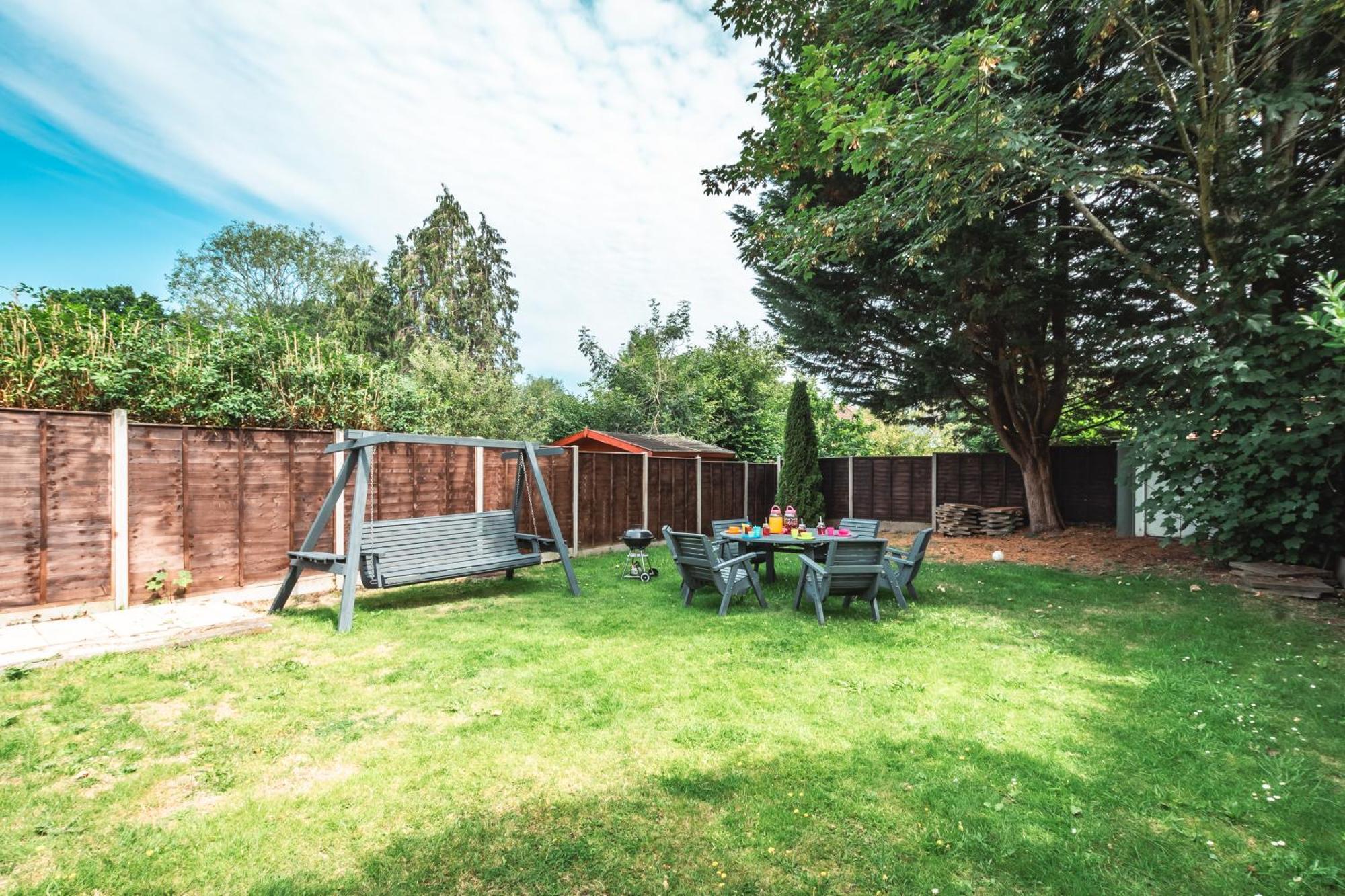 Family Gathering Bungalow Southampton Exterior foto